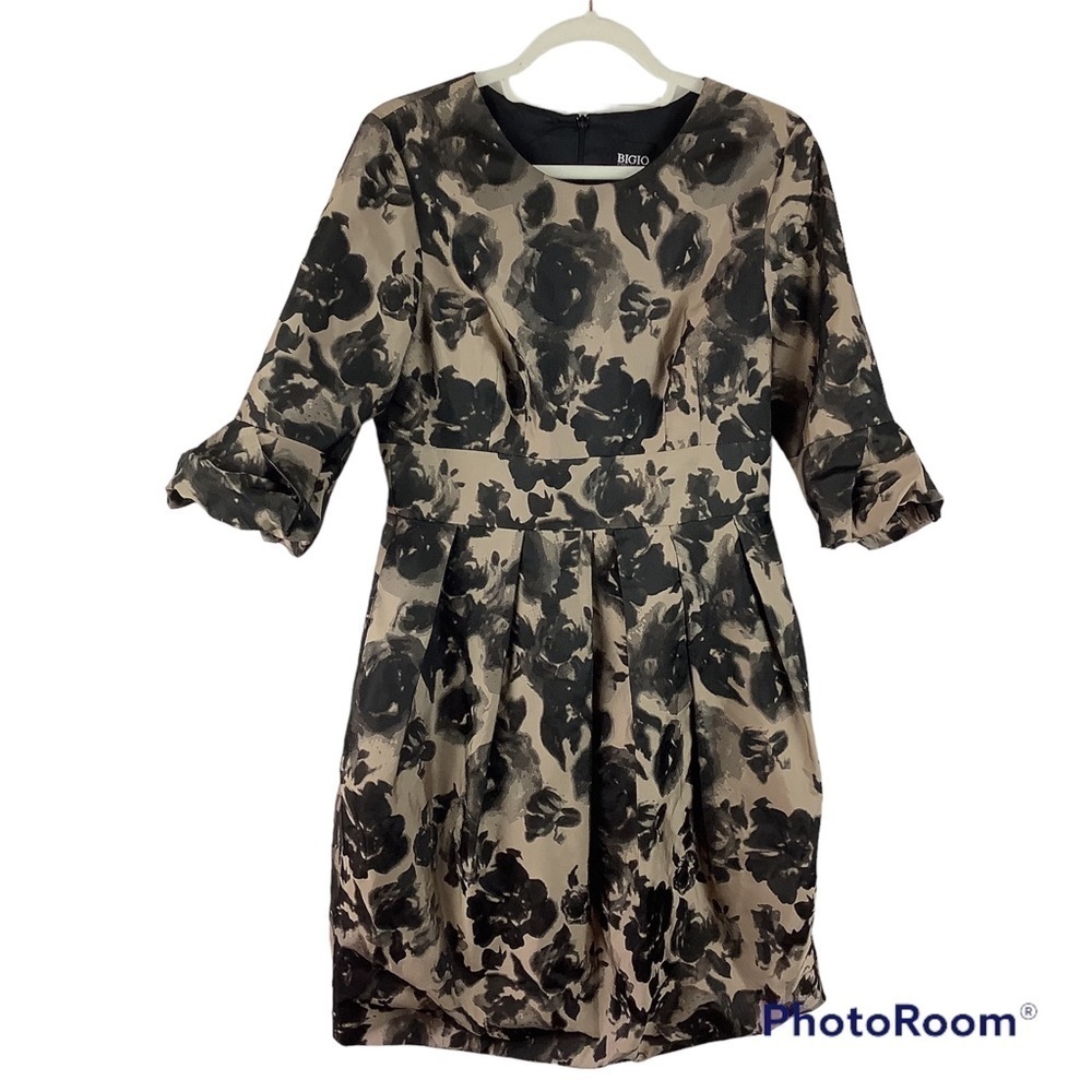 Bigio Collection Floral Elbow Sleeves Dress